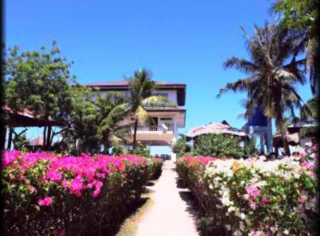 Nost Cottages Lapu-Lapu City Exteriör bild