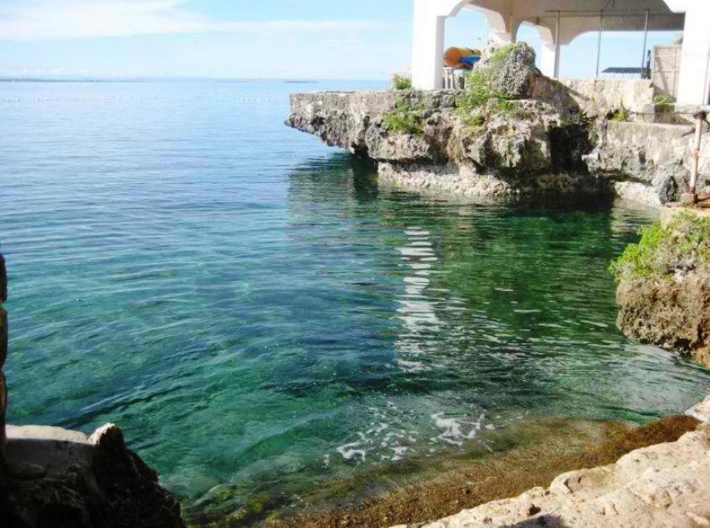 Nost Cottages Lapu-Lapu City Exteriör bild