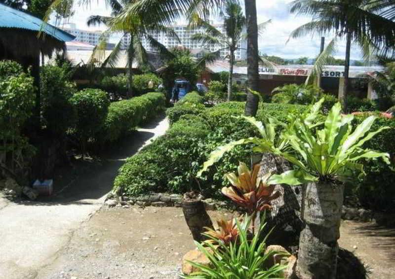 Nost Cottages Lapu-Lapu City Exteriör bild