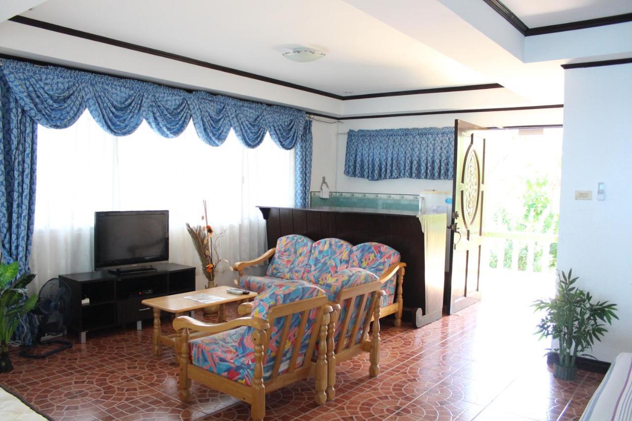 Nost Cottages Lapu-Lapu City Exteriör bild
