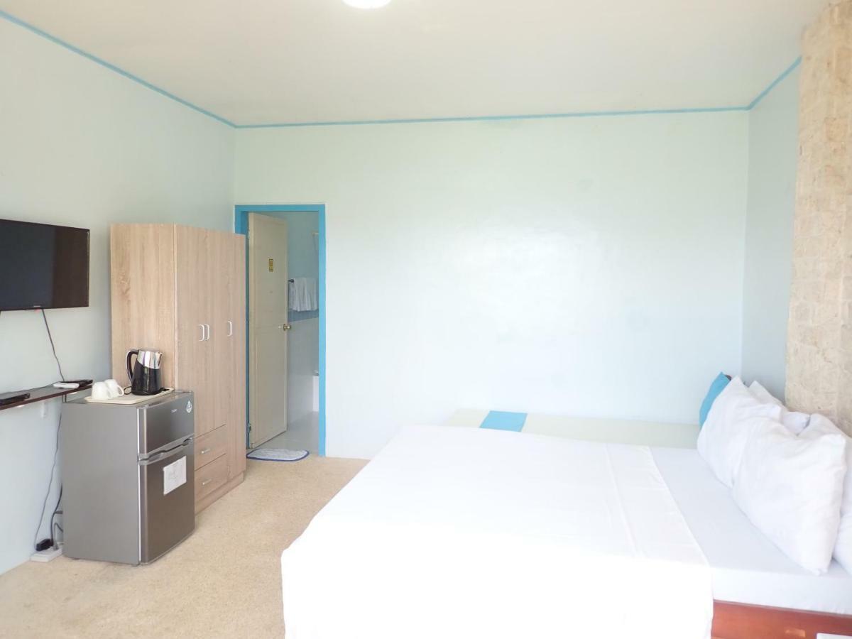 Nost Cottages Lapu-Lapu City Exteriör bild