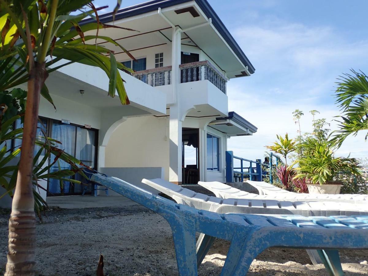 Nost Cottages Lapu-Lapu City Exteriör bild