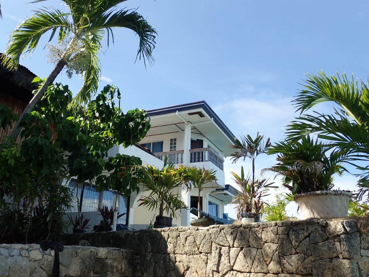 Nost Cottages Lapu-Lapu City Exteriör bild