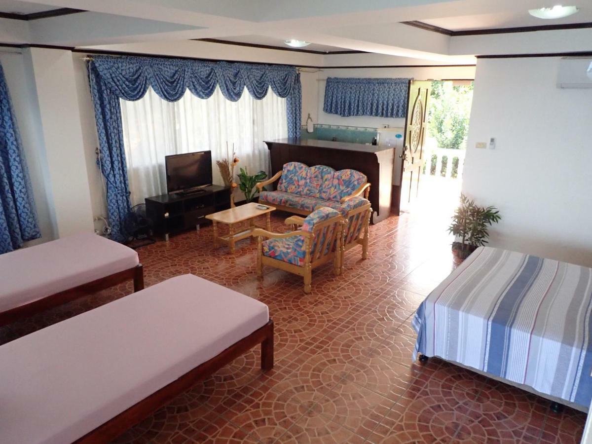 Nost Cottages Lapu-Lapu City Exteriör bild